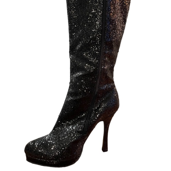 HOST PICK! ✨ Black Glitter Platform Boots Stunning Eye Catchers👢 - Picture 4 of 10